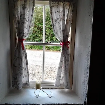 Westland Traditional Dated 1700's * Ardea