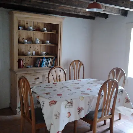 Westland Traditional Dated 1700's Ardea