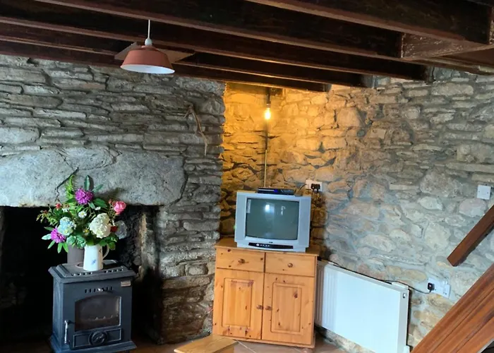 Westland Traditional Dated 1700's