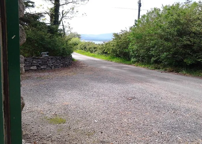 Westland Traditional Dated 1700's Ardea