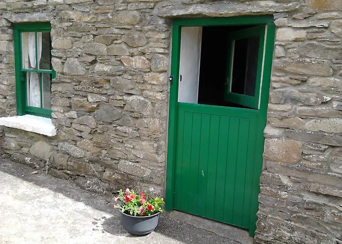 Дом отдыха Westland Traditional Dated 1700's Ardea